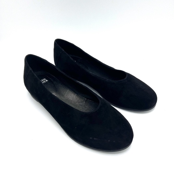 Eileen Fisher Una 2 Slip On Flat Hidden Wedge Shoe Black Suede Size 8.5 - Picture 2 of 13